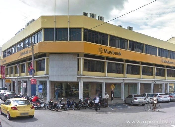 maybank muar